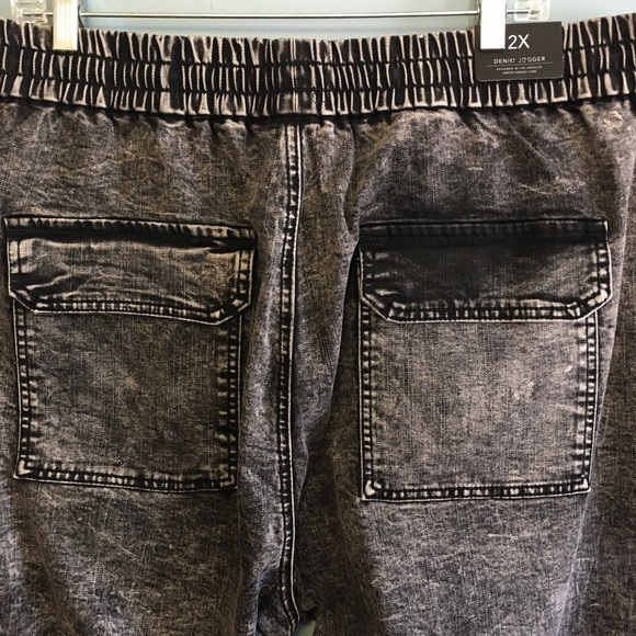 PLUS Size High Waist Jogger Jeans w/ Zipper Design on Leg Front - 2X - Picture 8 of 11